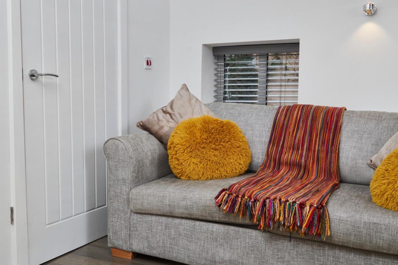 The Nutcracker Suite - Self Check-In, Self-Catering Apartment For East Midlands Airport كيغوورث المظهر الخارجي الصورة