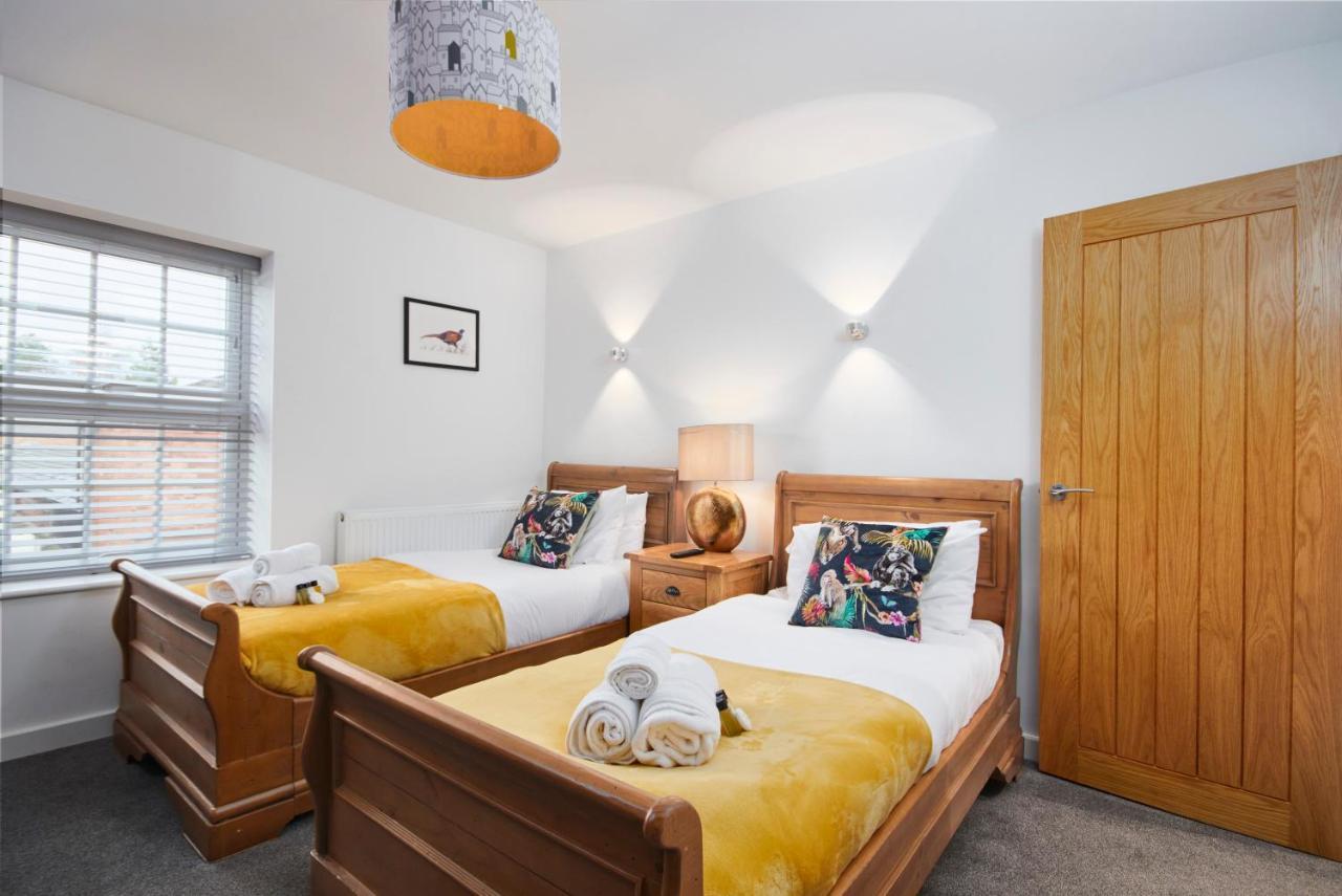 The Nutcracker Suite - Self Check-In, Self-Catering Apartment For East Midlands Airport كيغوورث المظهر الخارجي الصورة