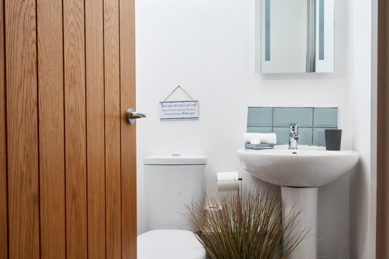 The Nutcracker Suite - Self Check-In, Self-Catering Apartment For East Midlands Airport كيغوورث المظهر الخارجي الصورة